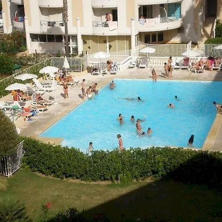 Frejus Location Bord De Mer Piscine Parking Terrasse Wifi * Frejus