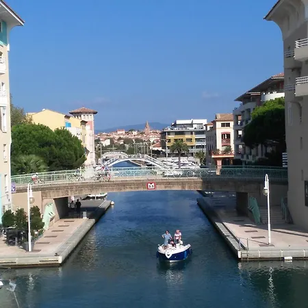 Apartment Frejus Location Bord De Mer Piscine Parking Terrasse Wifi *