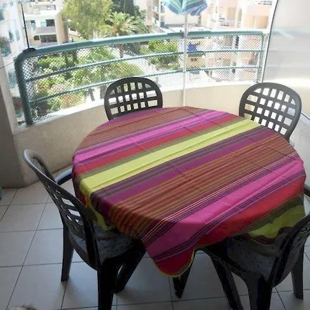 Le Cesaree Location De Parking Piscine Terrasse Wifi *